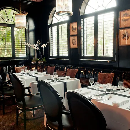 The Chesterfield Hotel Palm Beach 